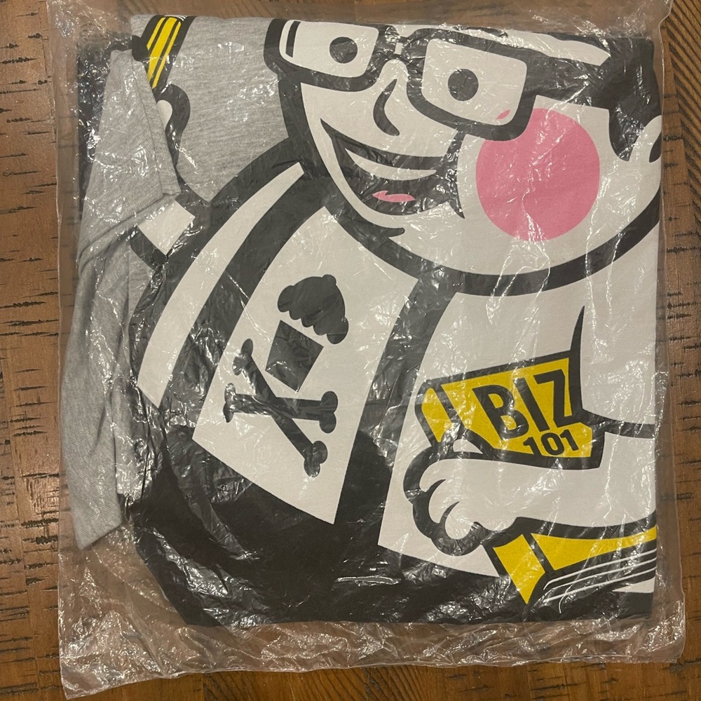 Johnny Cupcakes Lecture Series Big Kid Mens Tee - Picture 4 of 6